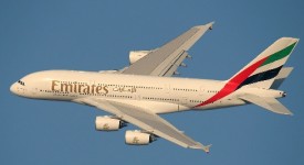 Emirates ricerca assistenti di volo