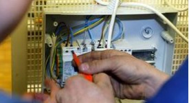 Brianza cercasi operatori elettronici