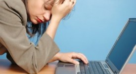 Lavoro e malattia: telefonino e computer, attenzione allo stress
