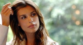 Elisabetta Canalis è stanca perchè lavora 6 ore al giorno