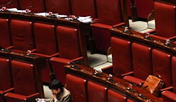 Manovra bis 2011, la Camera approva l’articolo 8