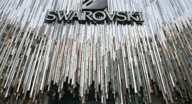 Cercasi addetti alla vendita per i negozi Swarovski