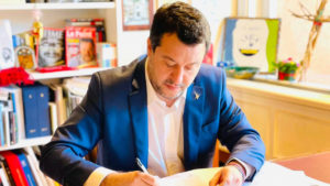 Matteo Salvini vorrebbe Bertolaso sindaco di Roma: "Esempio di concretezza"